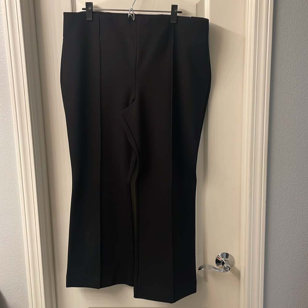 Express Columnist High-Waisted Front Seam Cropped Flare Pant - Picture 6 of 10
